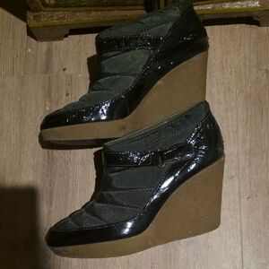 libby. edelman Black and Brown Wedge Ankle Booties
